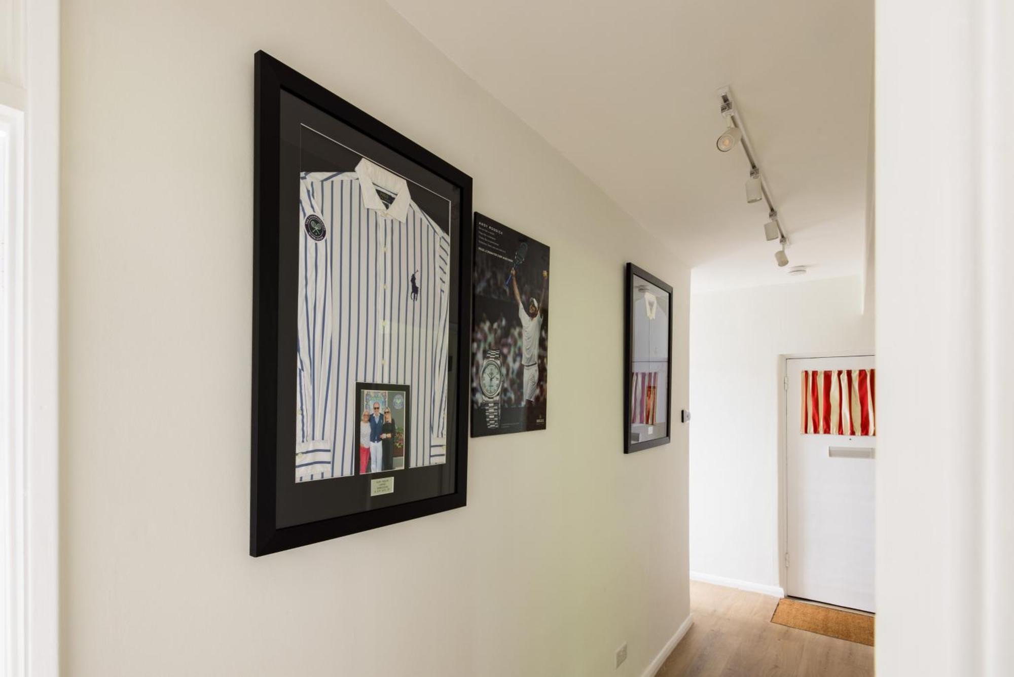 Penthousestays Wimbledon - Chic 2 Bedroom King Bed With Balcony - 2 Mins From Wimbledon Tennis Club And Museum - Aeltc * Londen